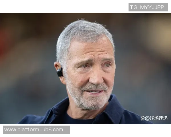 索内斯足球的魅力与战术解析：从球场到教练席的传奇之路