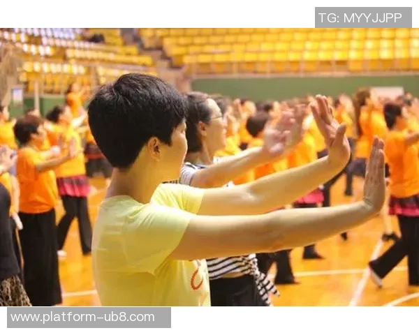 足球裁判操的规则解析与实战技巧分享助你成为优秀裁判员 足球裁判操的规则解析与实战技巧分享助你成为优秀裁判员